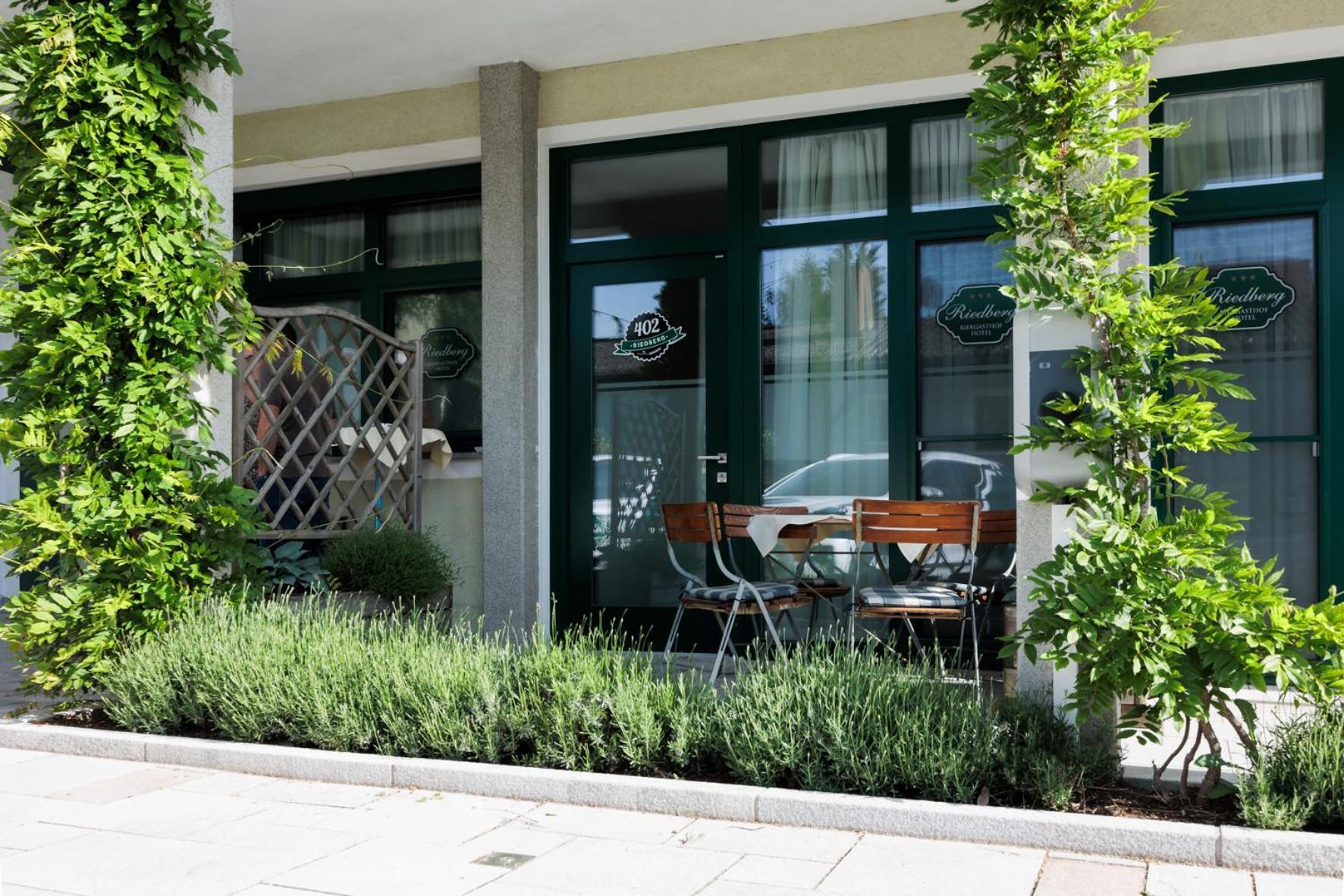 Biergasthof Riedberg Ried im Innkreis Exteriör bild
